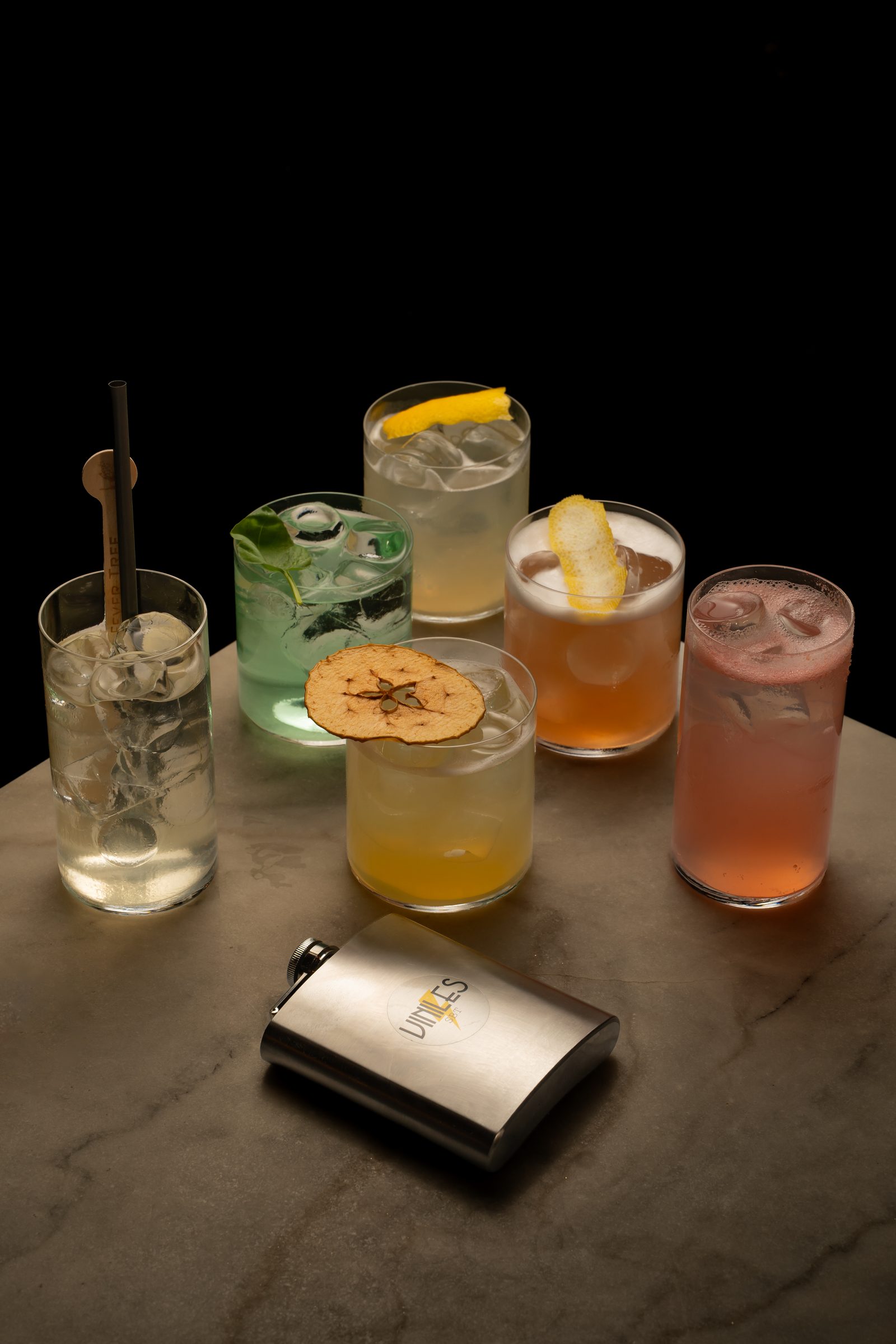 I sei signature cocktail di Viniles insieme